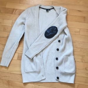 Sweater cardigan size small